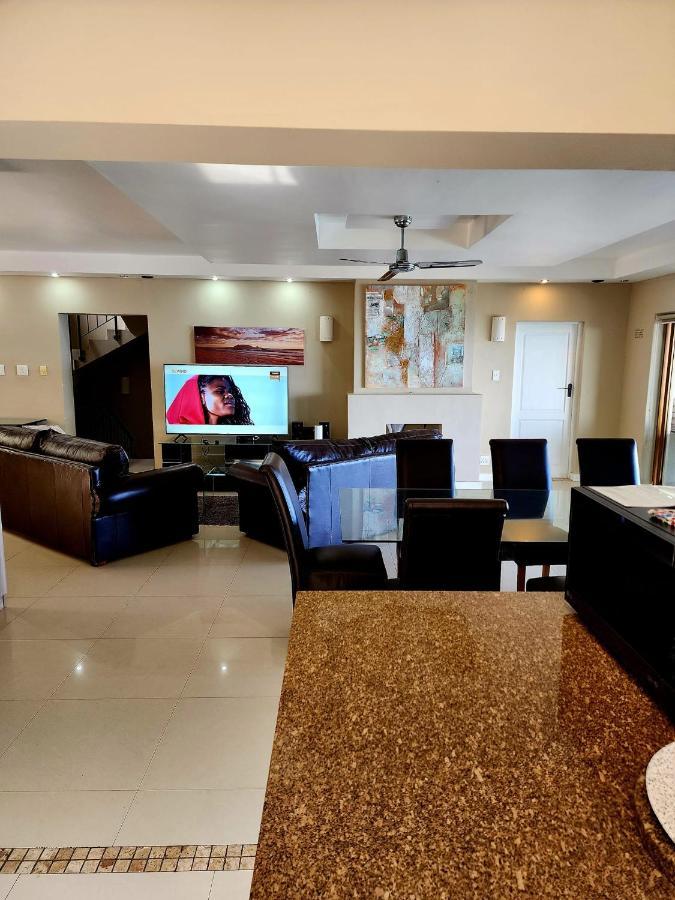 Bikini Beach Manor خليج غوردونز المظهر الخارجي الصورة