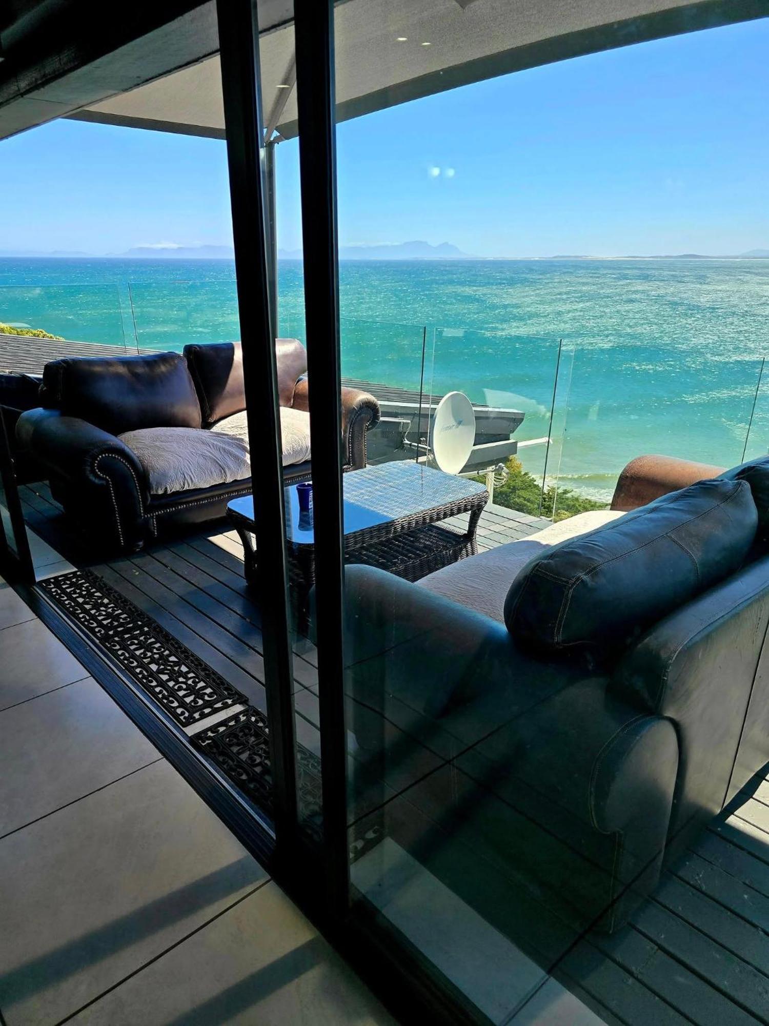 Bikini Beach Manor خليج غوردونز المظهر الخارجي الصورة